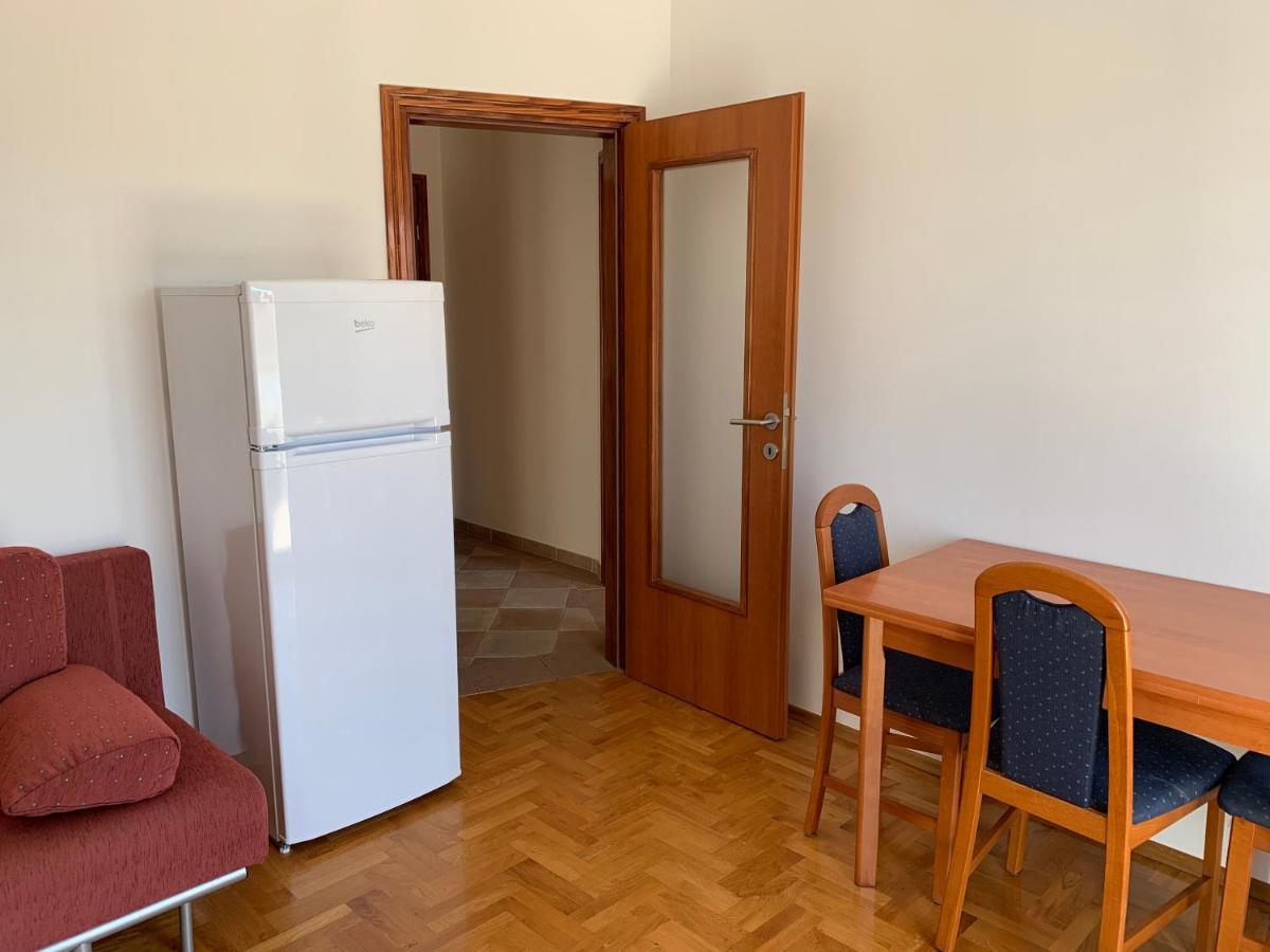 Apartments Dumancic Biograd Na Moru Exterior foto